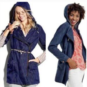 CAbi Adventure Anorak Blue Denim Jacket 5100 Size Large